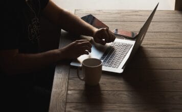 VPN a dostęp do usług bankowych za granicą