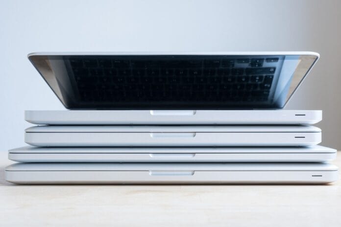 laptops-7917663_1280